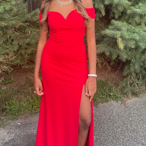 Windsor myra formal high slit dress - Picture 3 of 6